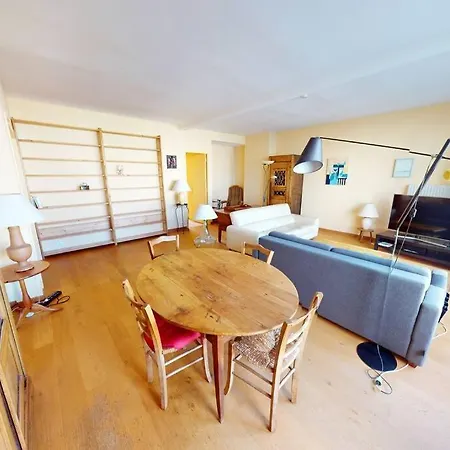 Voltaire -appart 2 Chambres Appartement