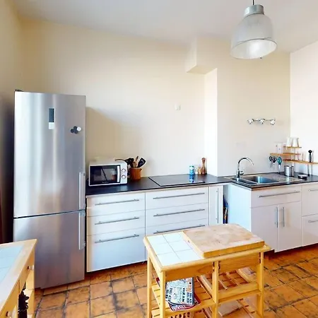 Apartment Voltaire -appart 2 Chambres *